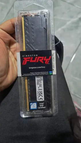 Memória RAM DDR4 Kingston Fury 8 GB 3200 mHz