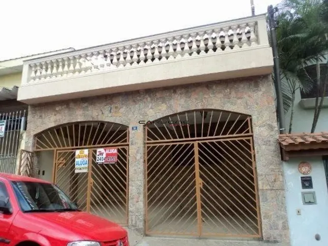 EXCELENTE SOBRADO À VENDA - CASA NA FRENTE E CASA NOS FUNDOS
