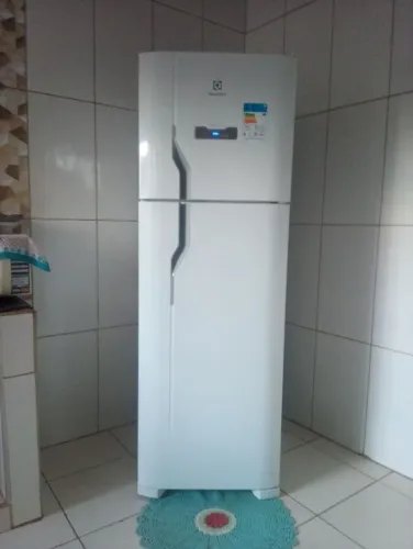 VENDE-SE GELADEIRA: $450