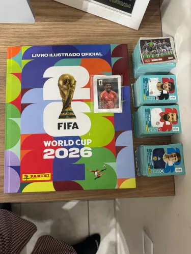 PROMOÇÃO! Kit Álbum Copa Do Mundo 2026 Capa Dura + Todas as Figurinhas (com as da Coca)