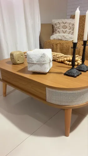 Mesa de centro boho chic impecável 