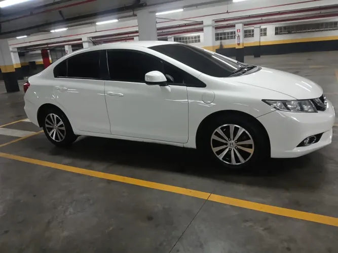 Honda Civic Sedan LXS 1.8/1.8 Flex 16V Aut. 4P 2014