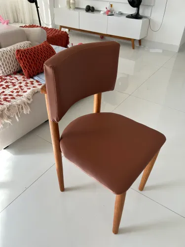 Cadeiras para mesa de jantar ! Novíssimas!