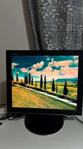 Monitor LG 17 Polegadas / preço pra sair