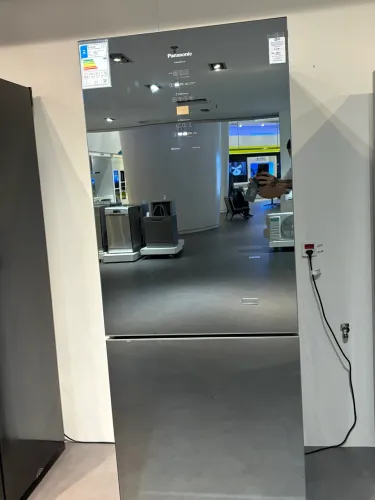Refrigerador Panasonic 450L Espelhado