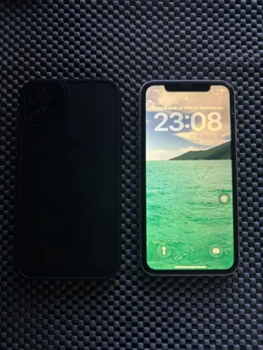 iPhone 11 - 64GB | Excelente Estado