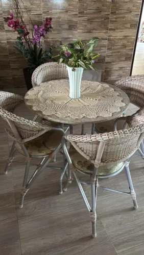 Mesa de mármore
