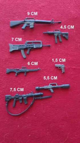 Lote com 7 miniaturas de armas de fogo para action figures