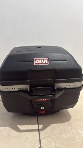 Baú Givi Traffic E27 Original + Suporte CB 300R 2011
