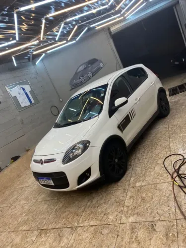 Fiat Palio Sporting 1.6 Flex 16V 5P 2015