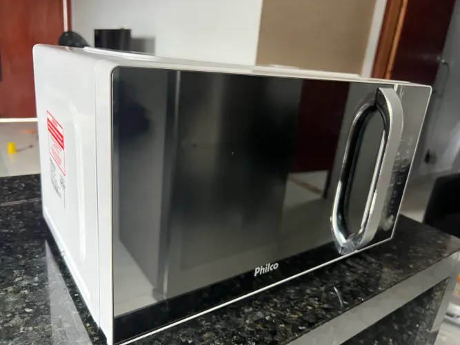 Microondas Philco Seminovo - 20 Litros