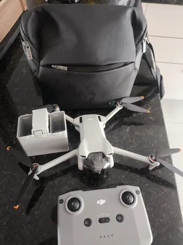 Drone DJI MINI 3 muito conservado 