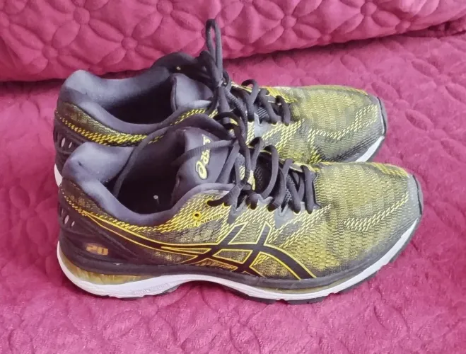 Tênis Asics Nimbus 20 original importado Nr39