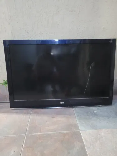 Tv LG 42pol tela quebrada