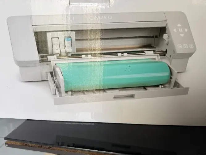 Plotar de recorte silhouette Cameo 4