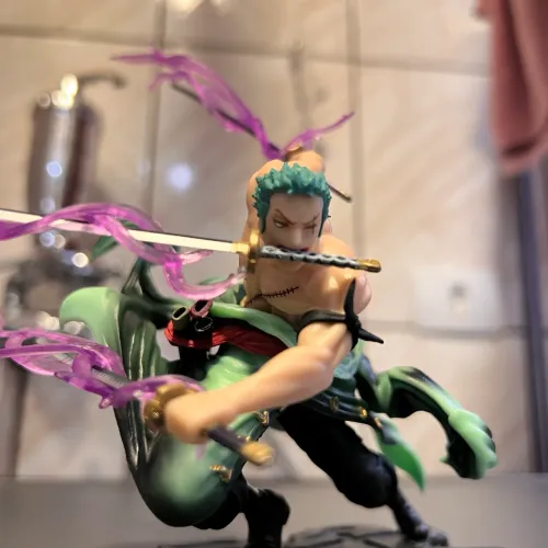 Action figure Roronoa Zoro