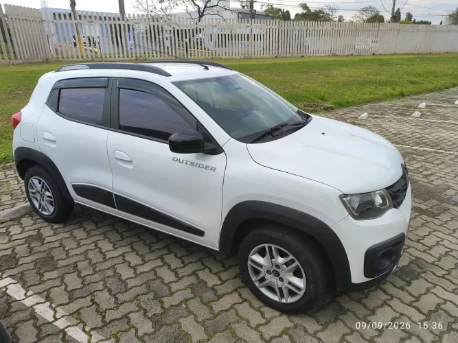Renault Kwid Outsider 1.0 Flex 12V 5P Mec. 2022