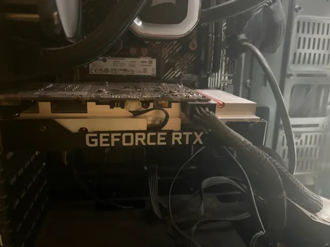 Placa de vídeo Nvidia RTX 3050 8GB