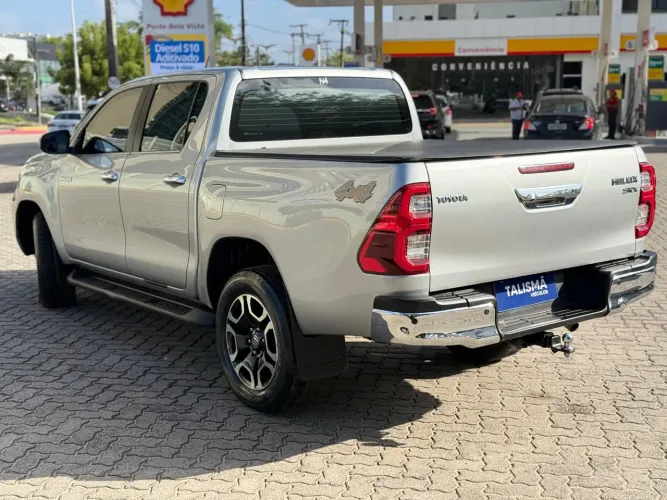 Toyota Hilux CD SRX 4X4 2.8 TDI 16V Diesel Aut. 2022