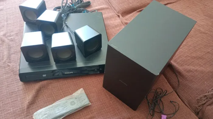Home teather nunca usado