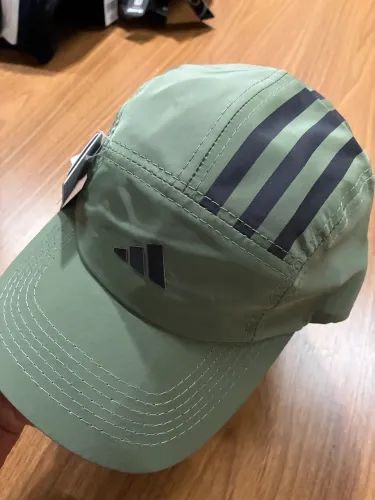 Boné Adidas- Verde