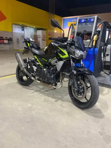 Kawasaki Z400