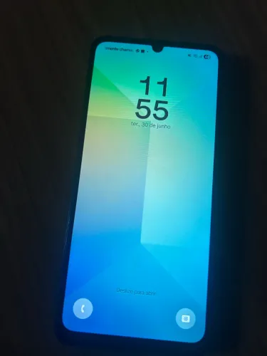 Celular Samsung A06 5G 2 meses de uso