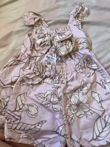 ? VENDO ROUPINHA INFANTIL ? ? Tamanho: G ? veste aproximadamente 10 anos