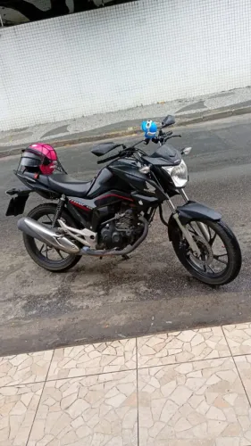 Titan 2024 cinza ( único dono )