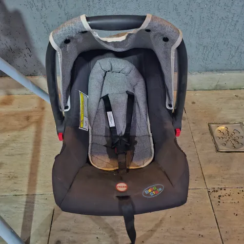 Cadeirinha bebê Conforto Baby Style Urban 0 a 13kg com cinto de 3 pontos 