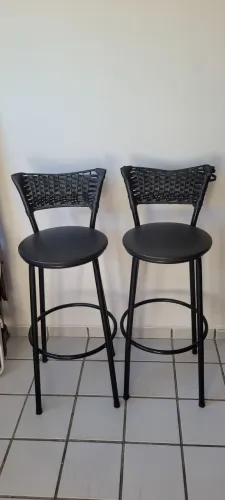 Banquetas à venda