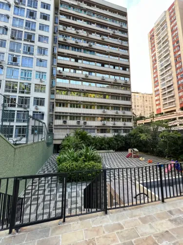 Apartamento para aluguel tem 124 metros quadrados com 3 quartos
