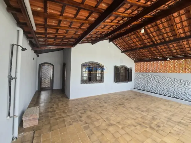 Casa em Vila Caiçara - Praia Grande
