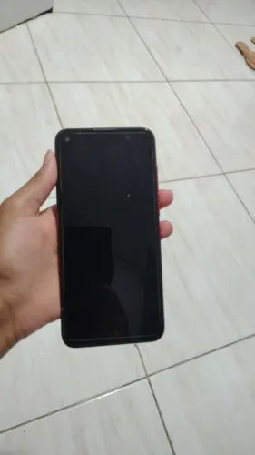 Celular A11s Samsung nunca foi aberto, apenas algumas marcas de uso, apenas uma dona.