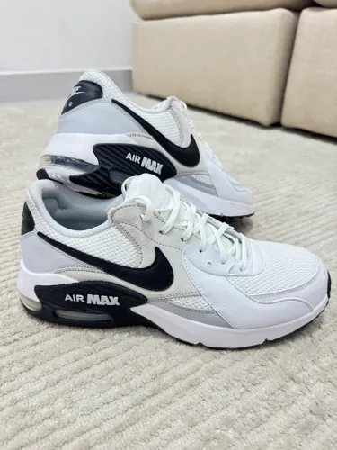 Tênis Nike Air Max Excee Masculino - novo e original.