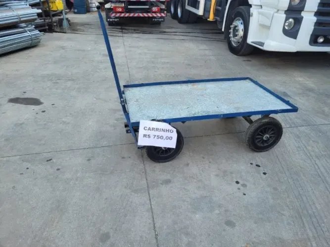 CARRINHO DE 4 RODAS