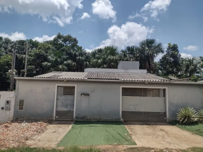 Casa a venda