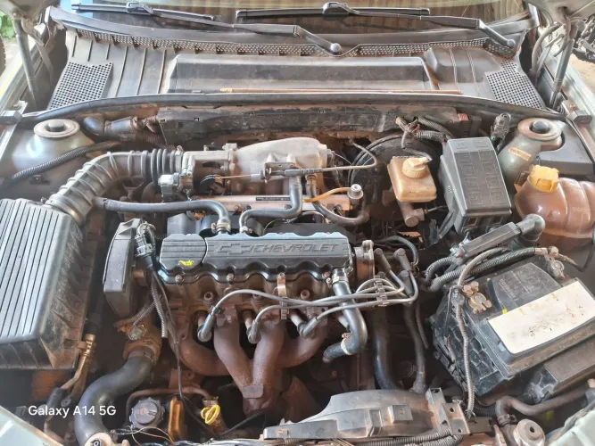 Chevrolet Vectra GL 2.2 / 2.0 MPFI 1998