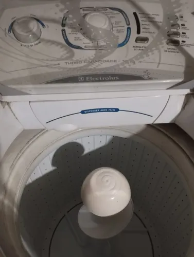 Máquina de lavar Eletrolux 10 kilos