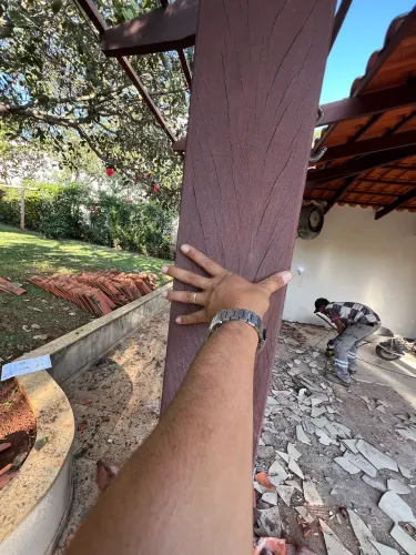 Vende-se essa área de 60 m²