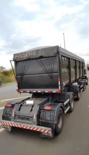 Carreta Caçamba Pastre 1+1+1 ano 2019