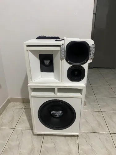 Caixa Bob 4 vias potente NOVA 
