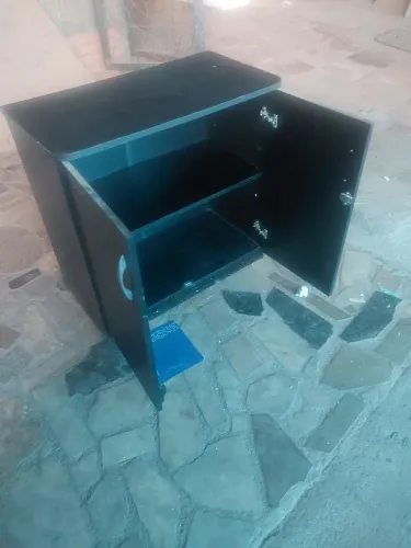 MOVEIS com fechadura