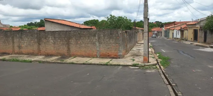 Vendo Terreno Zona Norte- Bairro Água Mineral