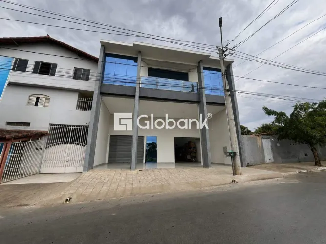 Sala comercial para aluguel Major Prates 25m² Montes Claros MG