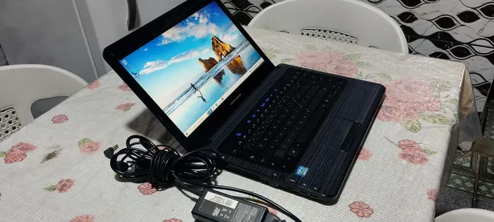 Notetbook core i3 hd 1tera 4gb bateria boa até 12x cartao