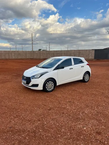Hyundai HB20 Unique 1.0 Flex 12V Mec. 2019