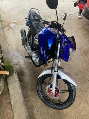 Honda Titan 160 azul