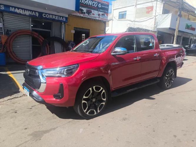 Toyota Hilux CD SRX 4X4 2.8 TDI 16V Diesel Aut. 2021