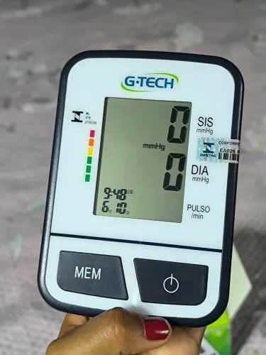 Aparelho G-TECH medidor/aferidor de pressão automático de braço NOVO